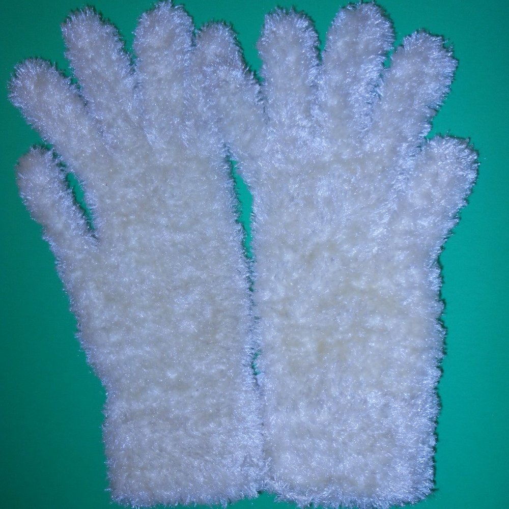 COVINGTON OSFM SHIMMERY WHITE GLOVES